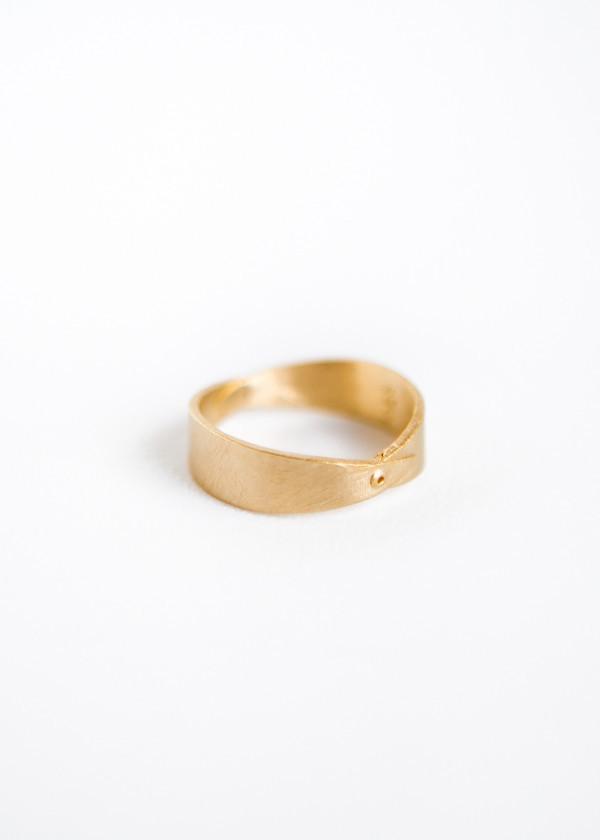By Boe Band Rivet Ring 