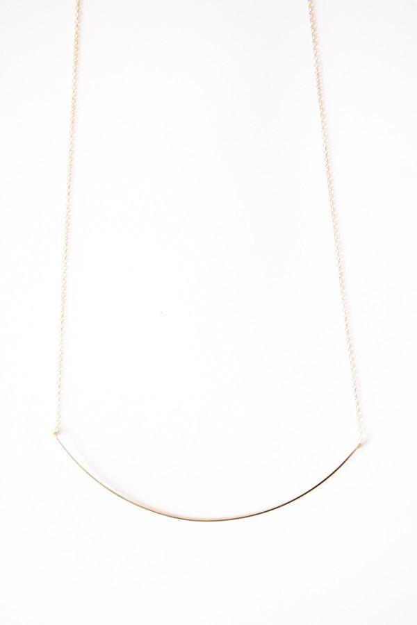 Single Curve Necklace