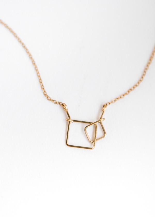 By Boe Cubilete Necklace 
