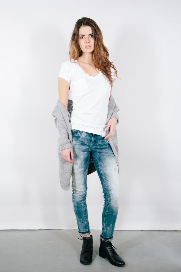 Blank NYC Skinny Classique Pole Cycle