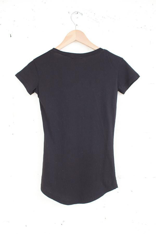 V-Pocket Tee