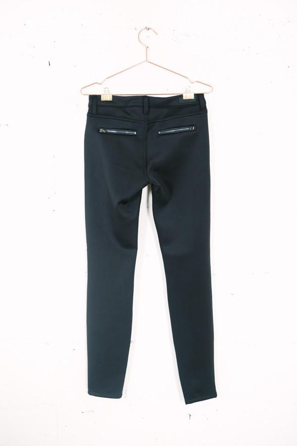 Neoprene Skinny